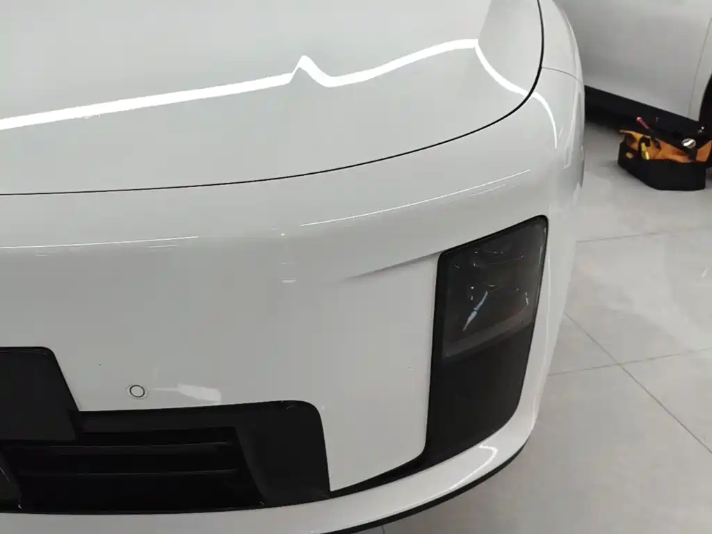 Li Auto i8 — фотографии объявления, Фото 24