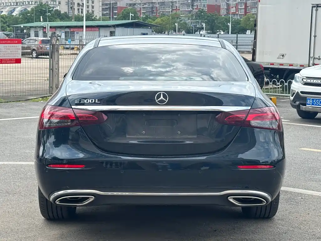 Mercedes-Benz E-Class E 2023 E 260 L Sport