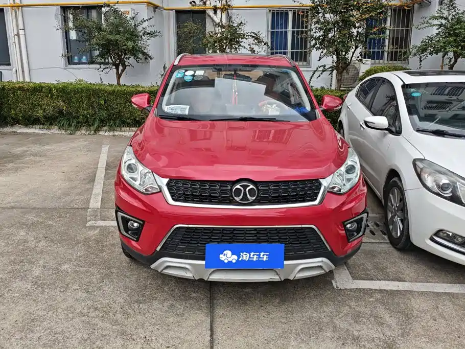 BAIC Senova X35 — миниатюра 2