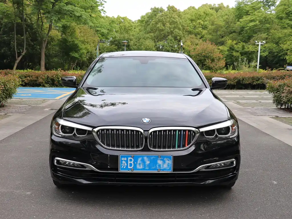 Купить BMW 5 Series