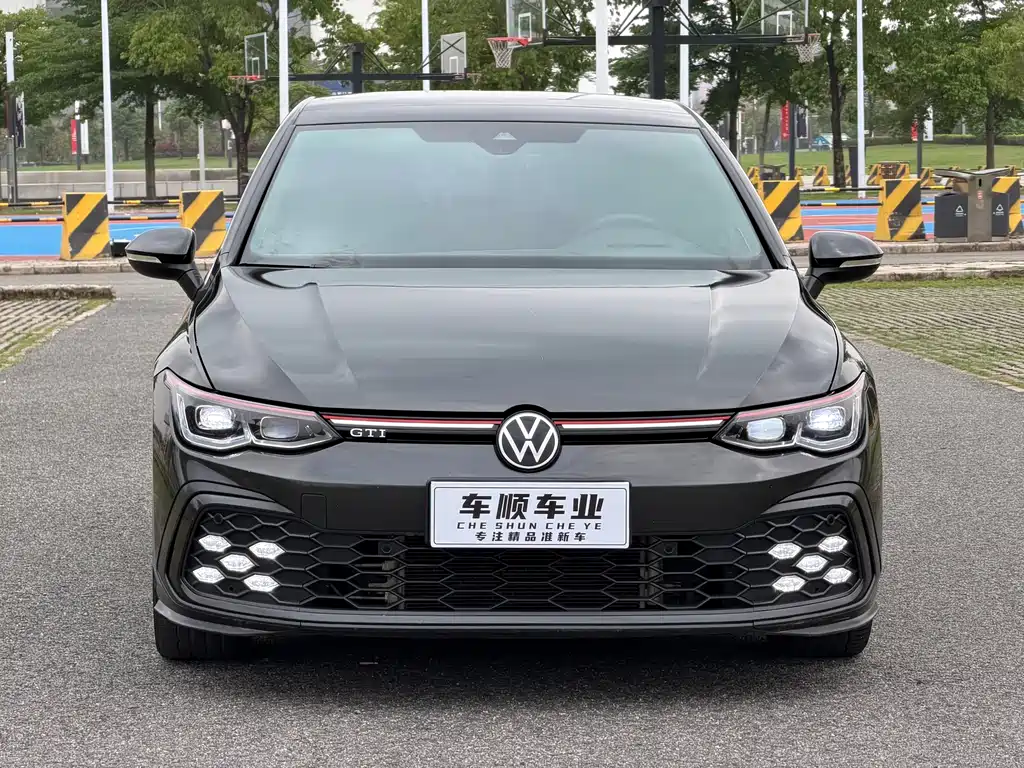 Volkswagen Golf GTI GTI 2023 380TSI DSG GTI