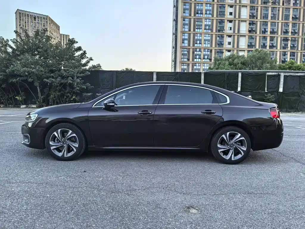 Citroen C6 — миниатюра 3