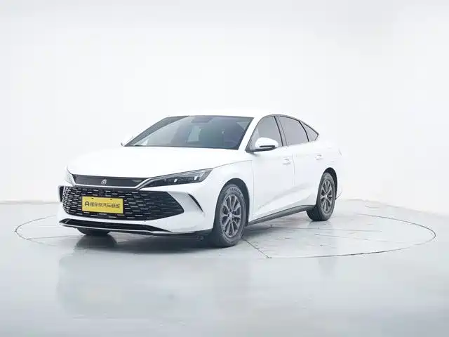 2025 BYD Qin