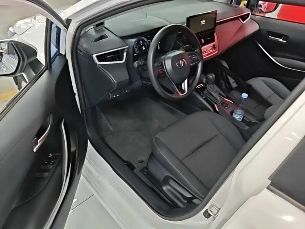 Toyota Corolla — миниатюра 16