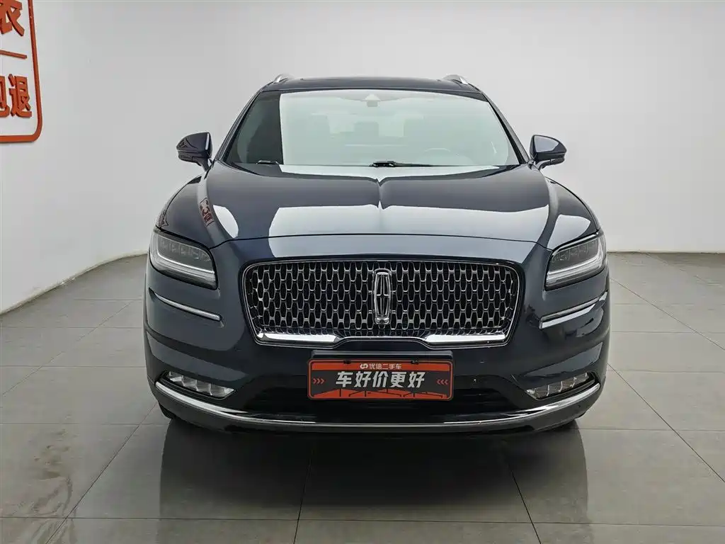 Lincoln Nautilus 2021 2.7T