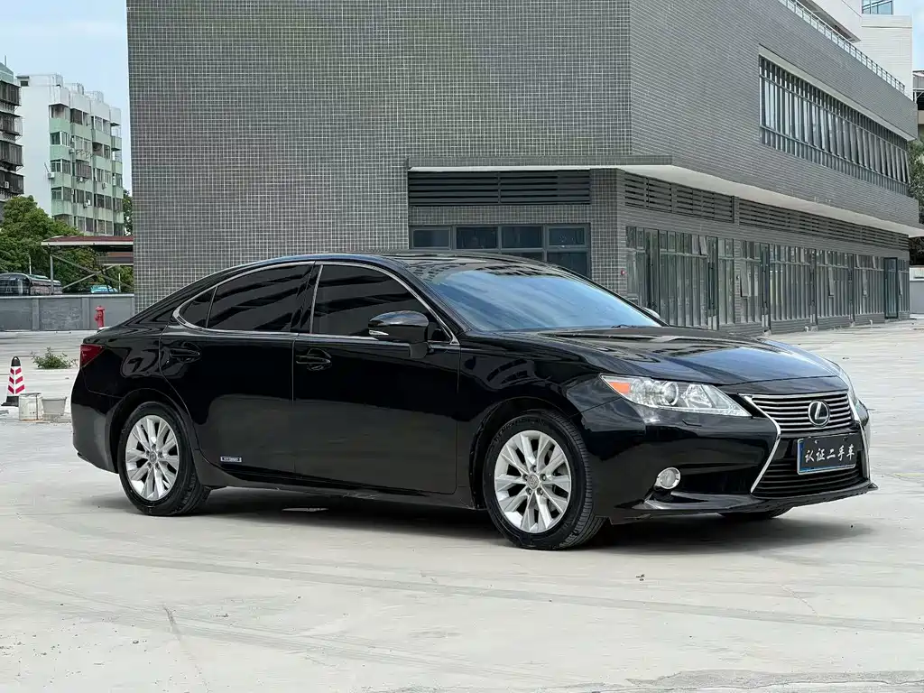 Lexus ES — фотографии объявления, Фото 4