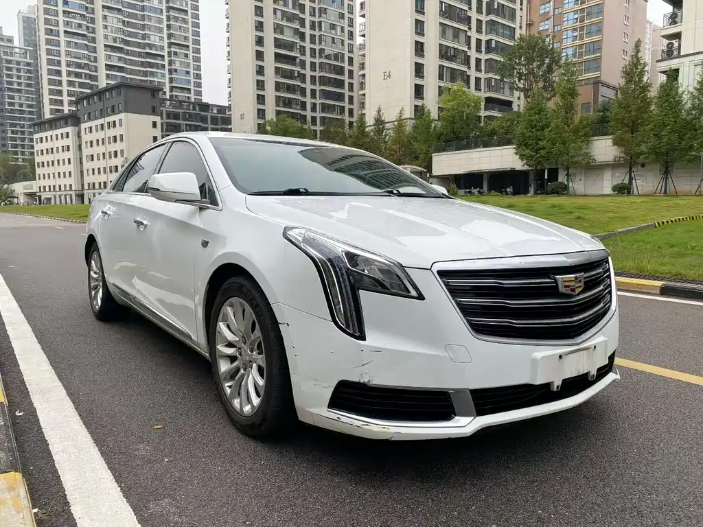 Cadillac XTS 2018 28T