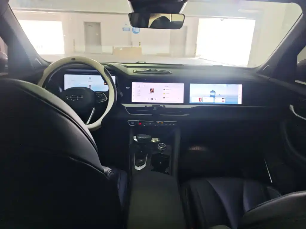 Geely Xingyue L — миниатюра 5