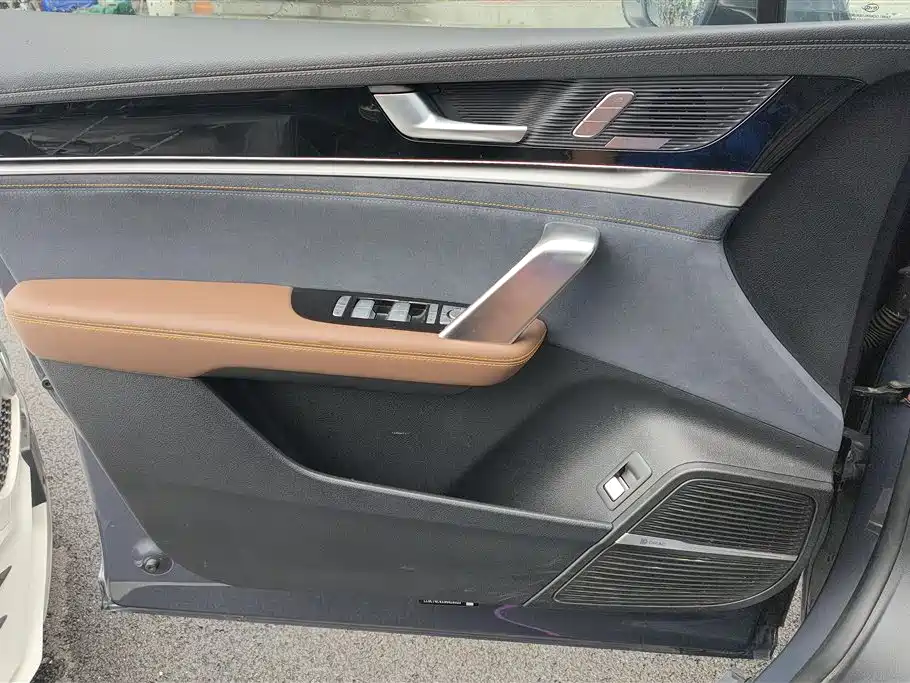 BYD Tang 2021 DM-i 112KM