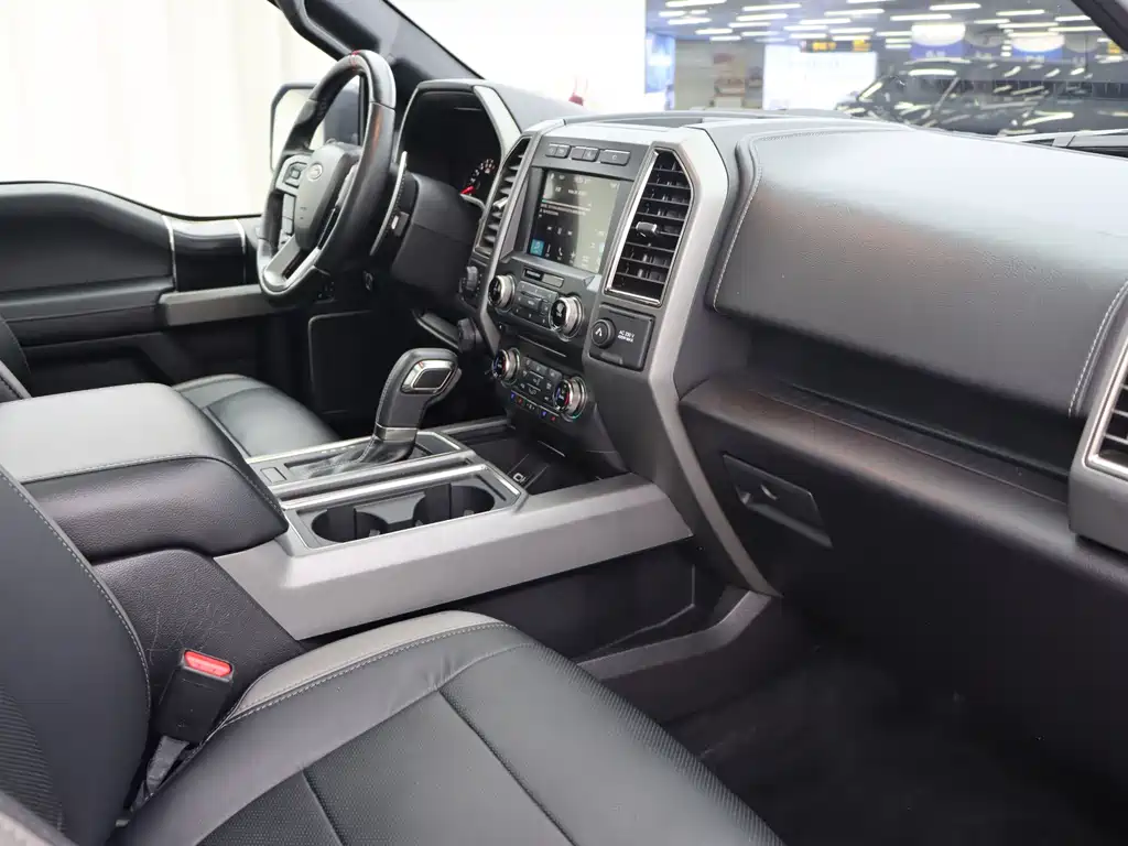 Ford F-150 Raptor — миниатюра 9
