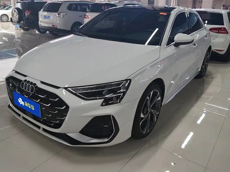 Audi A3 2025 Sportback 35TFSI Premium