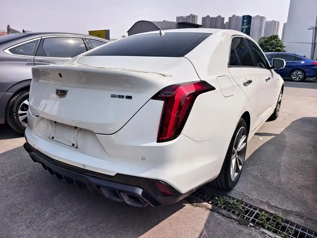Cadillac CT4 — миниатюра 14