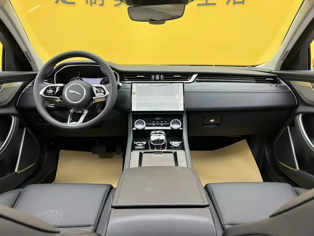 Jaguar XFL — миниатюра 36