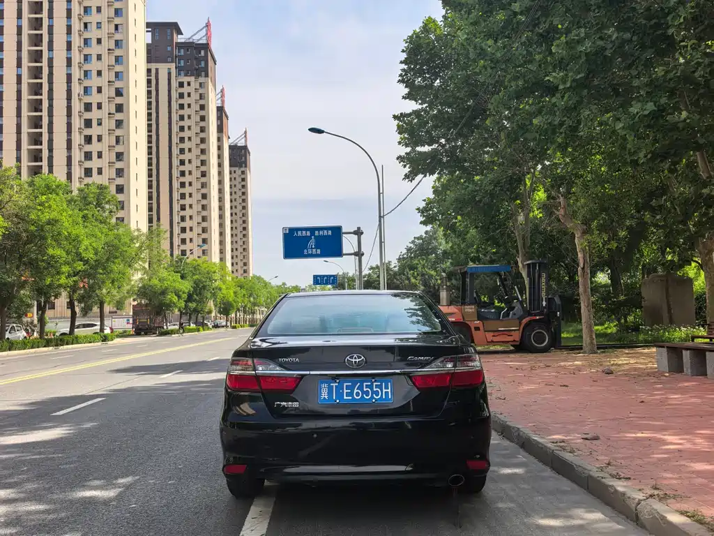 Toyota Camry 2016 2.0E Elite