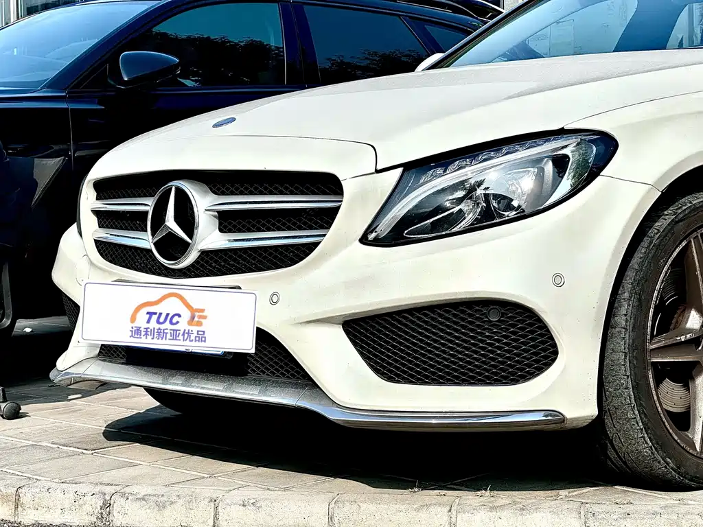 Mercedes-Benz C-Class (Import) — миниатюра 3