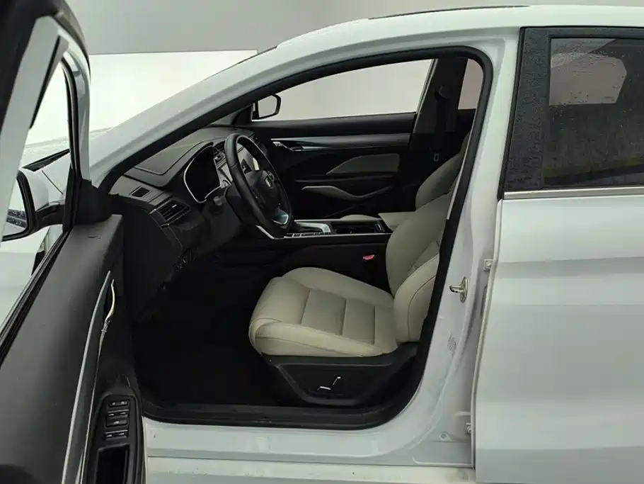 Geely Binrui — миниатюра 9