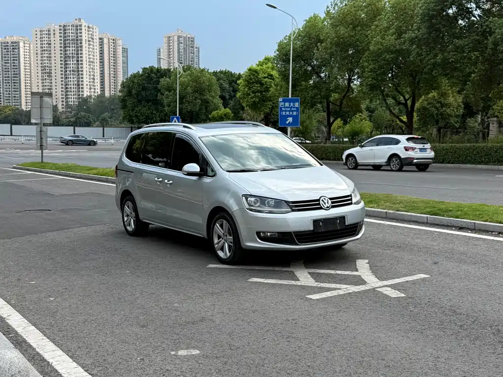 Volkswagen Sharan — миниатюра 3