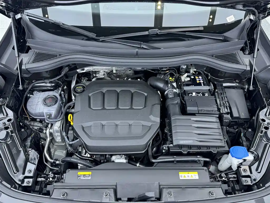 Volkswagen Tayron 2025 L 330TSI Elite