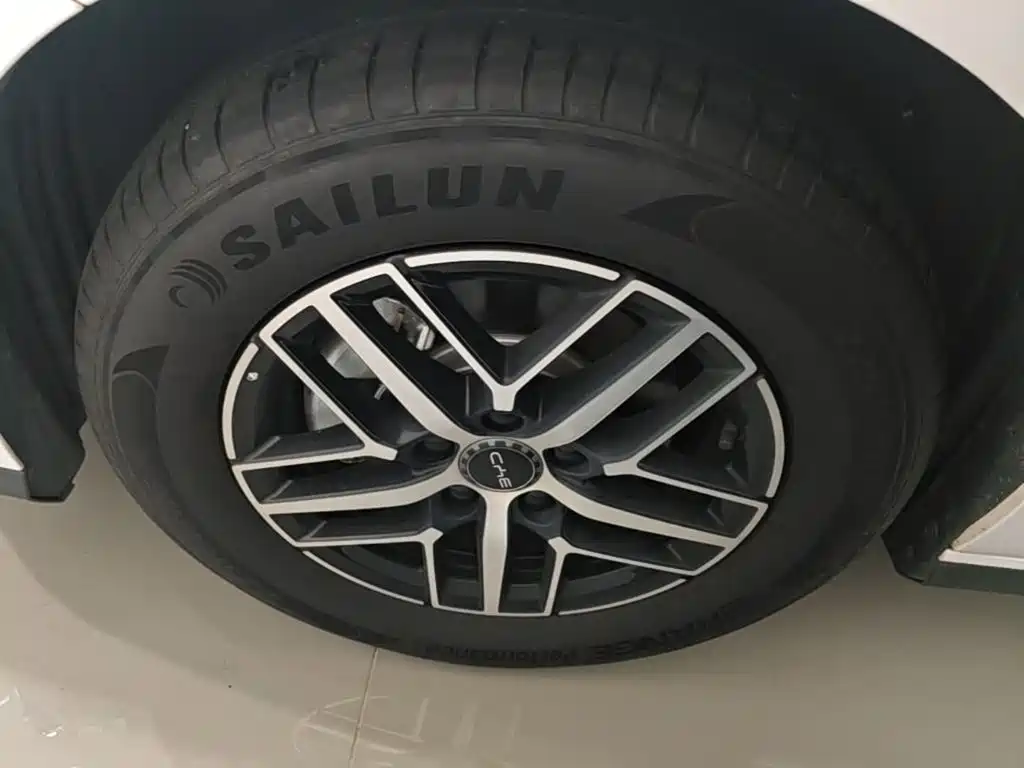 BYD Seal 05 DM-i — миниатюра 23