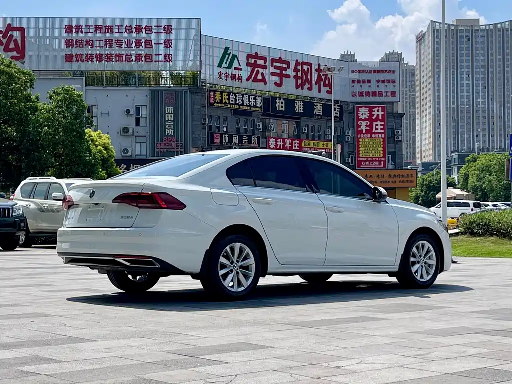 Volkswagen Bora — миниатюра 7