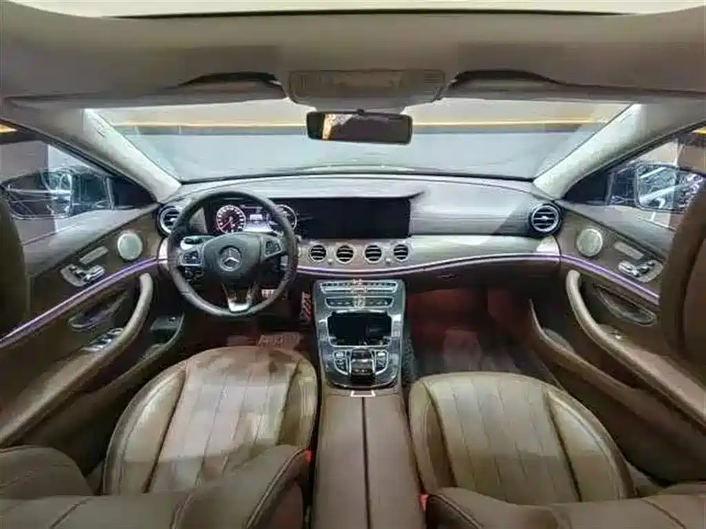 Mercedes-Benz E-Class E 2016 E 200 L Sport