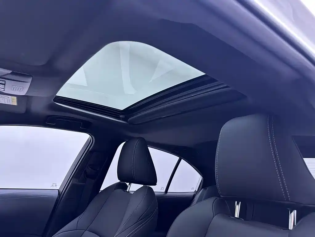 Toyota Corolla Levin 2023 185T CVT Luxury