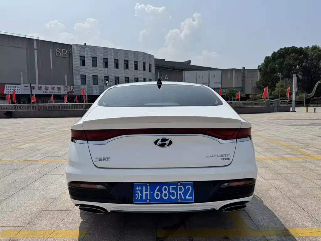 Hyundai Fista — миниатюра 5
