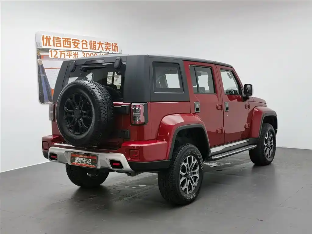 BAIC BJ40 2018 PLUS 2.0T AT