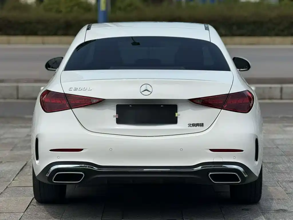 Mercedes-Benz C-Class — миниатюра 8