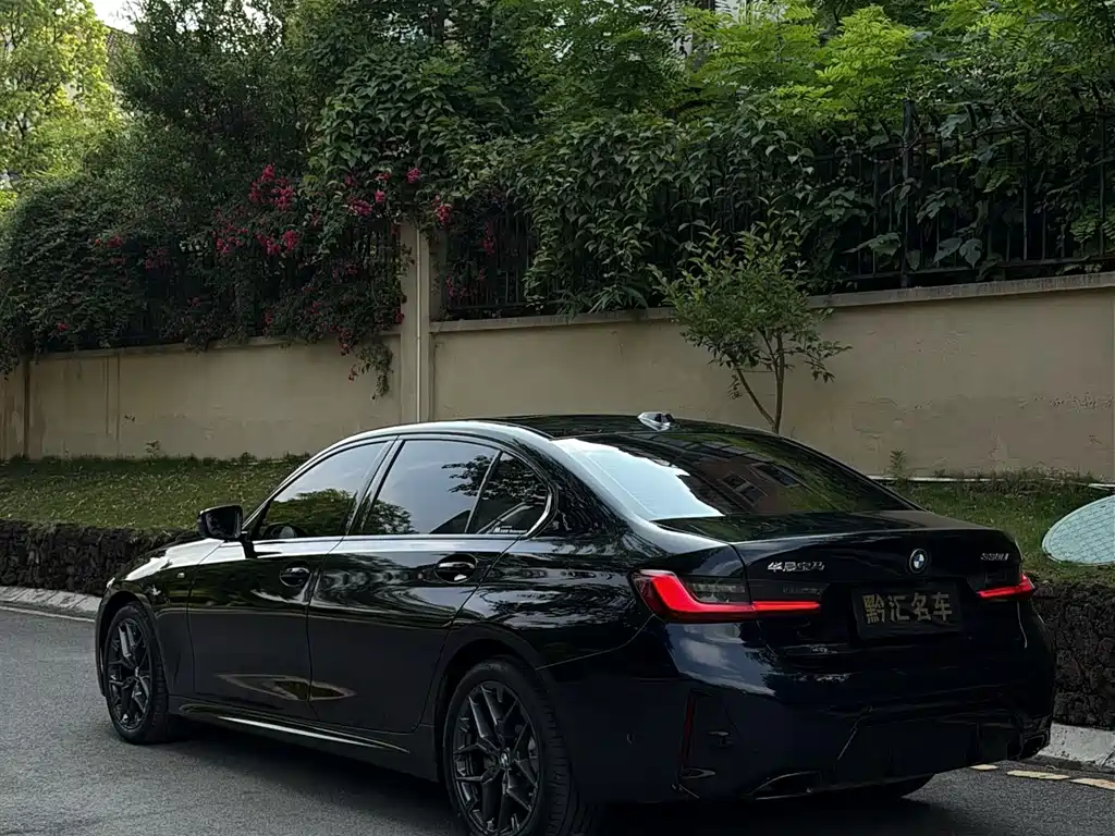 BMW 3 Series 3 2025 330Li M Sport
