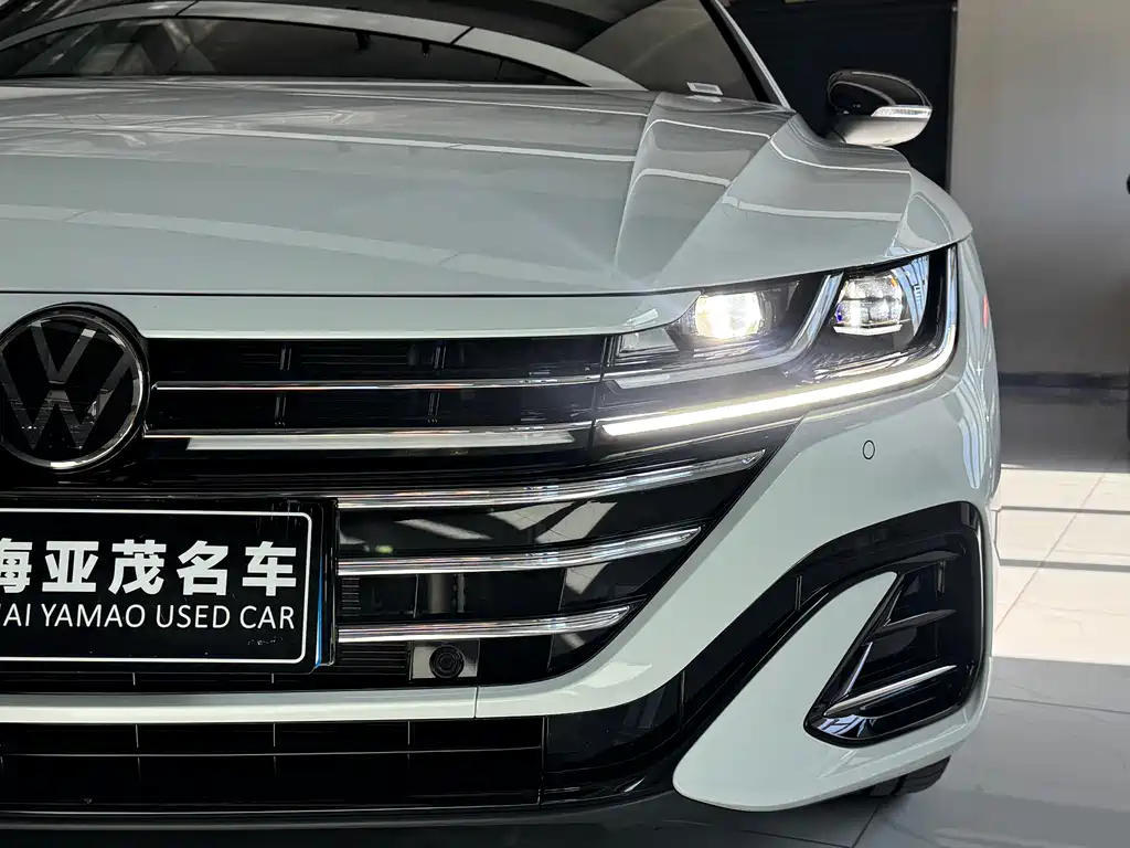 Volkswagen FAW - Passat CC CC 2026 3000 380TSI