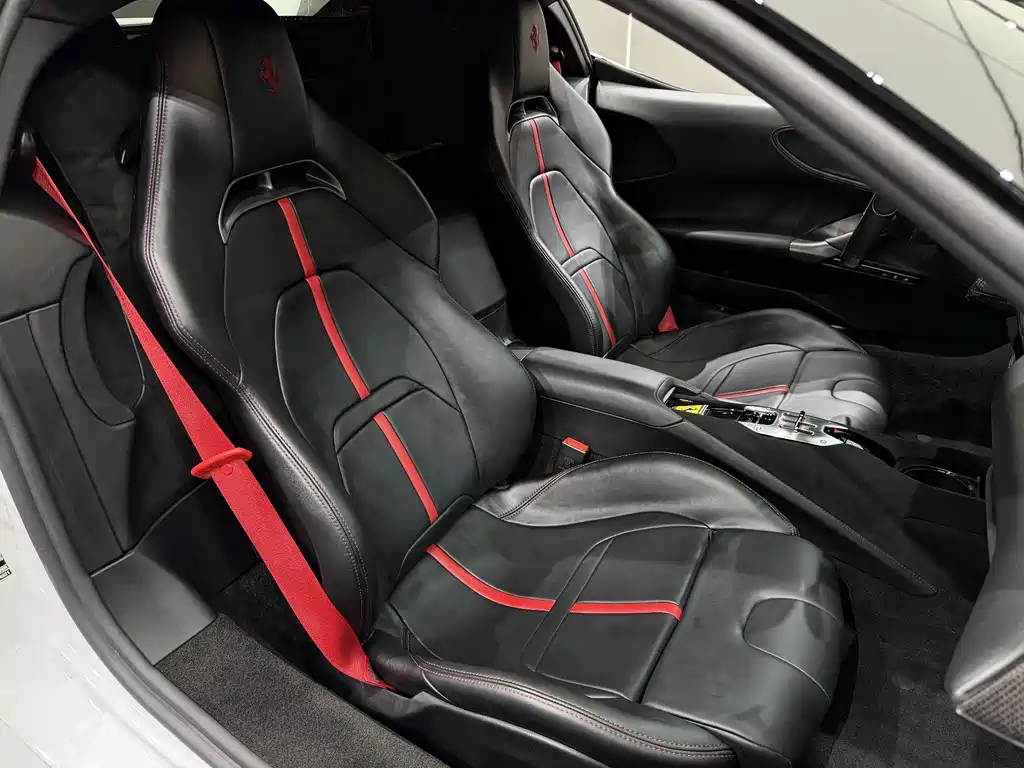 Ferrari SF90 3.9T V8 Stradale, фото 7