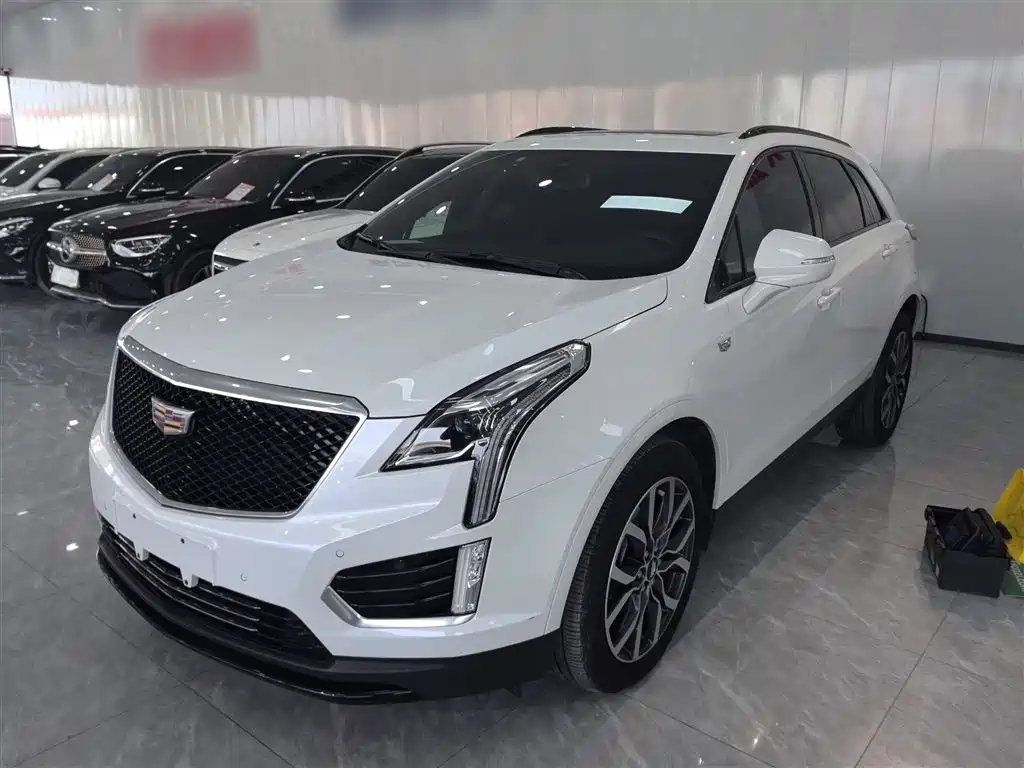CADILLAC XT5