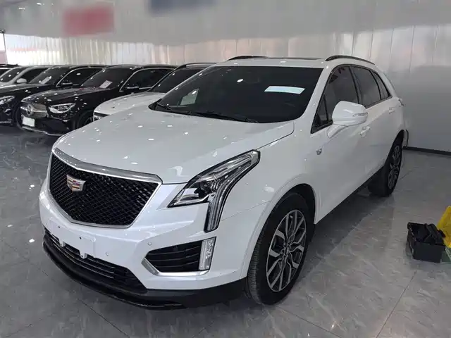 CADILLAC XT5 2023