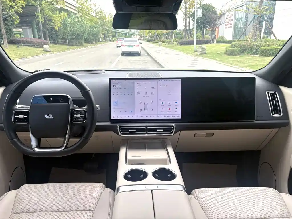 Li Auto Li L8 — миниатюра 6