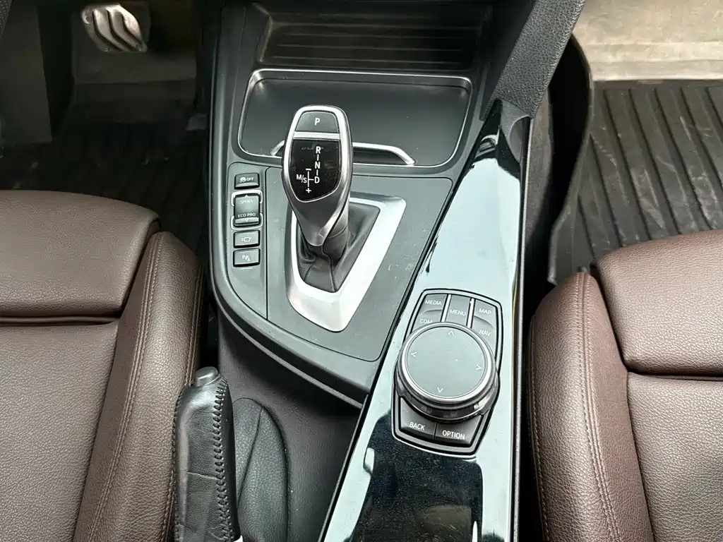 BMW 3 Series 3 2018 320Li Lead M Sport