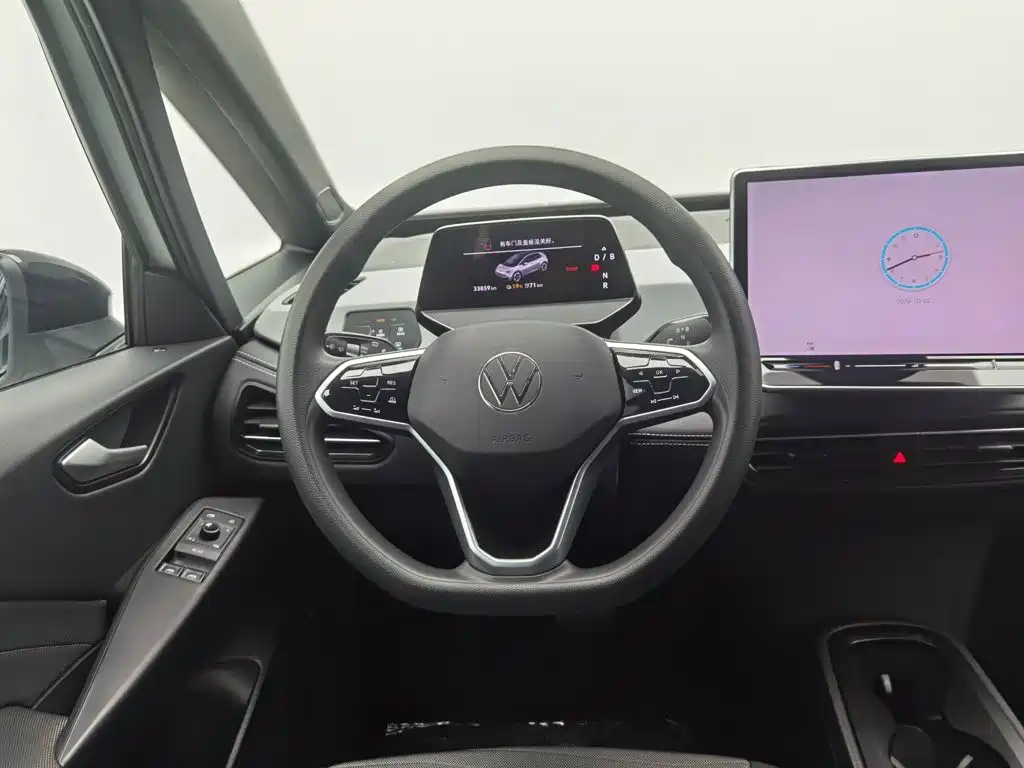 Volkswagen ID.3 — миниатюра 11