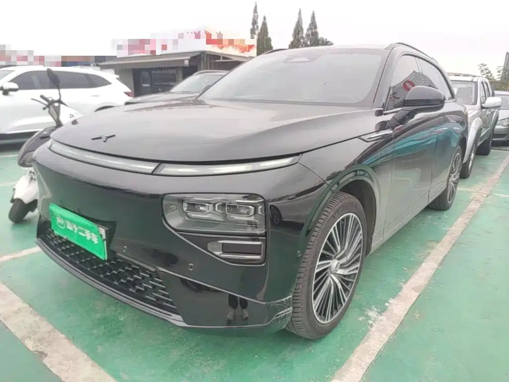 XPeng G9 — миниатюра 2