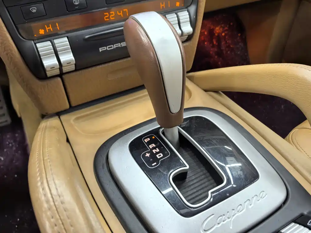 Porsche Cayenne 2006 Cayenne 3.2L AT