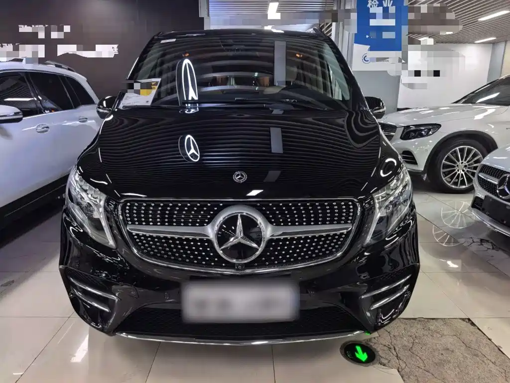 Mercedes-Benz V-Class — миниатюра 5