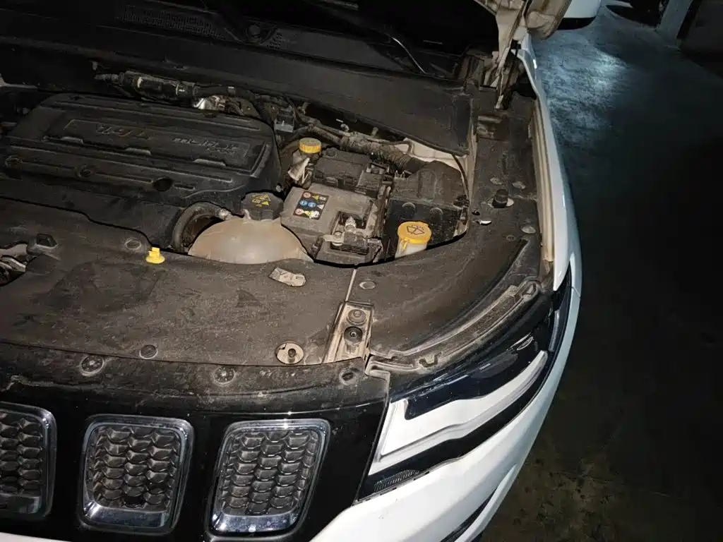 Jeep Compass — миниатюра 21