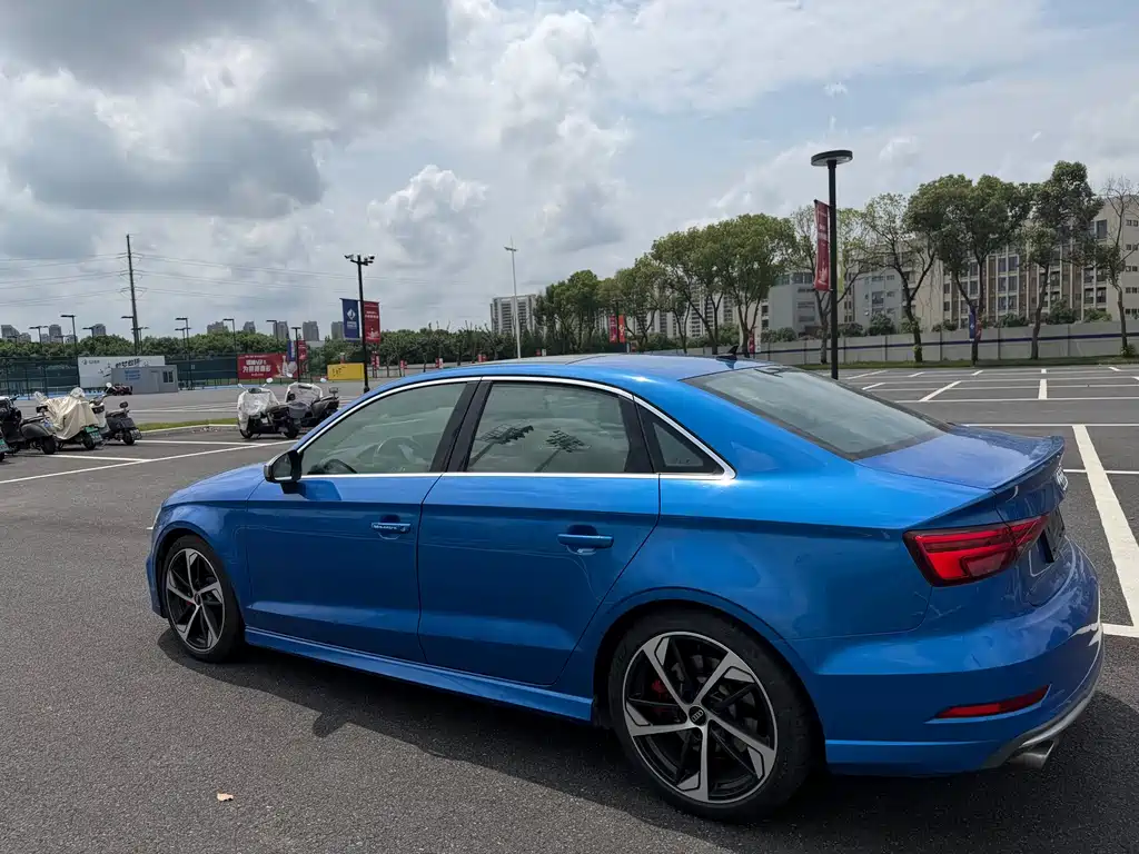 Audi S3 2017 S3 2.0T Limousine