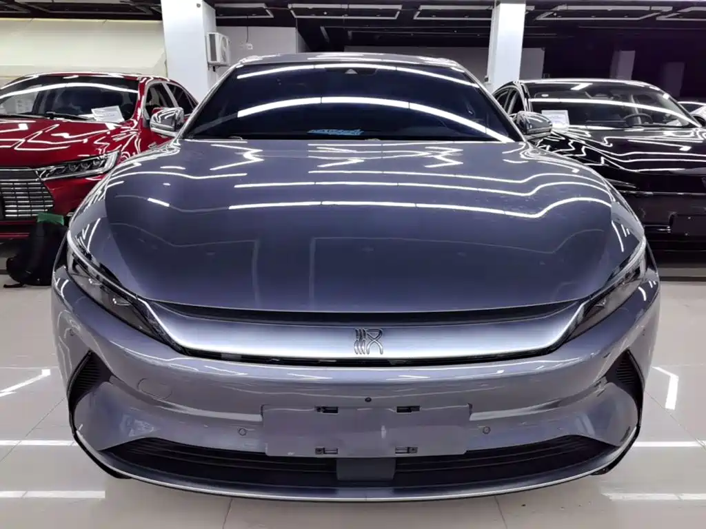 BYD Han — миниатюра 3