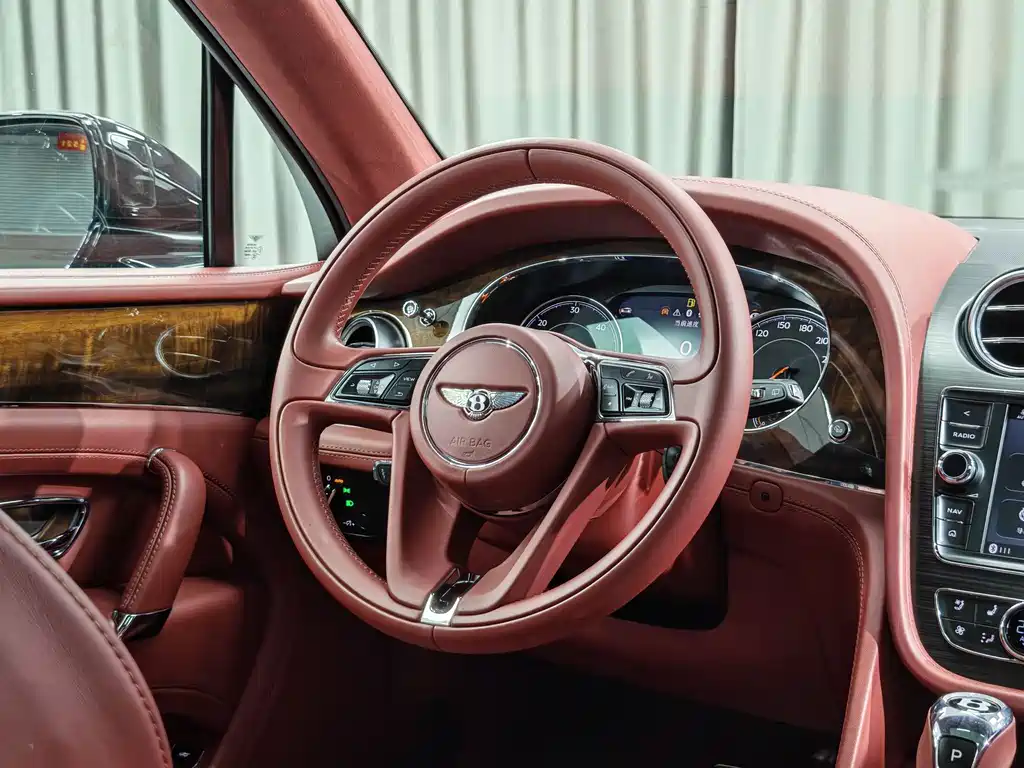 Bentley Bentayga 2018 4.0T V8