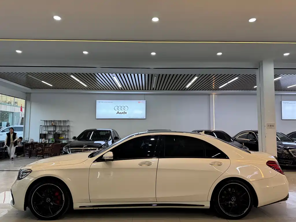 Mercedes-Benz S-Class — миниатюра 4