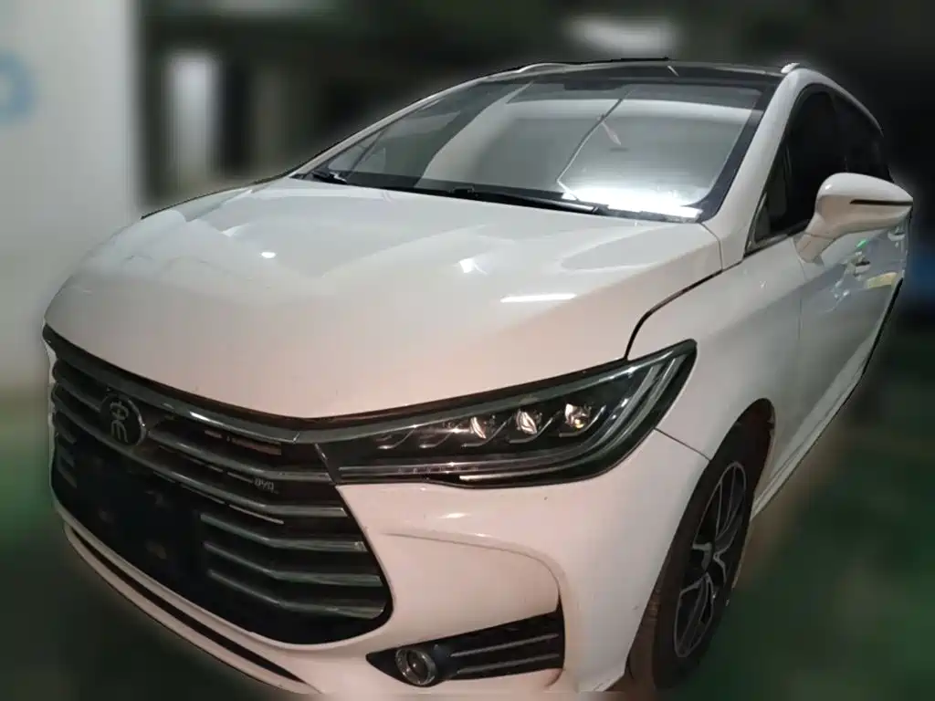 BYD Song MAX 2018 1.5T Auto Connected Elite Type 6 seats