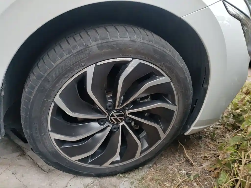 Volkswagen Golf — миниатюра 9