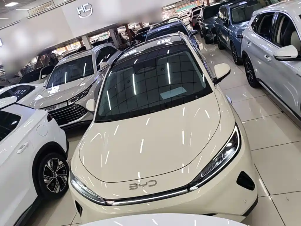 BYD Sealion 05 EV — миниатюра 3