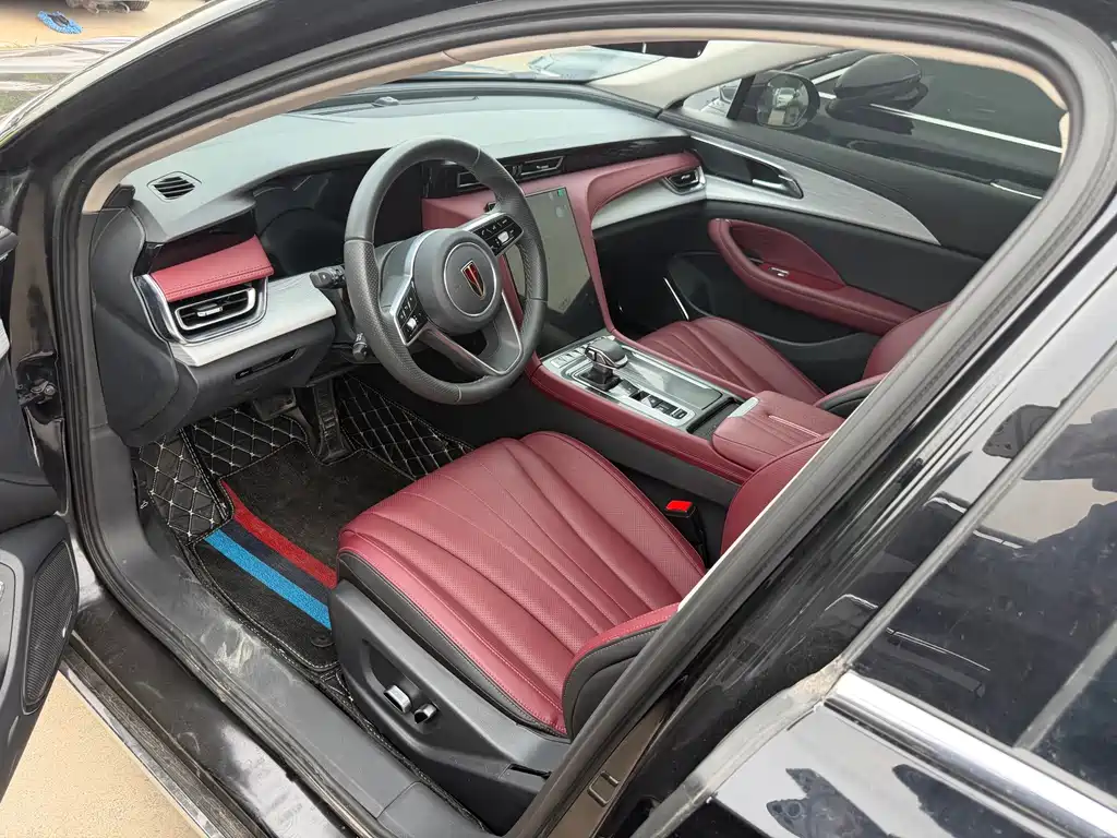 Hongqi Hongqi H5 — миниатюра 7