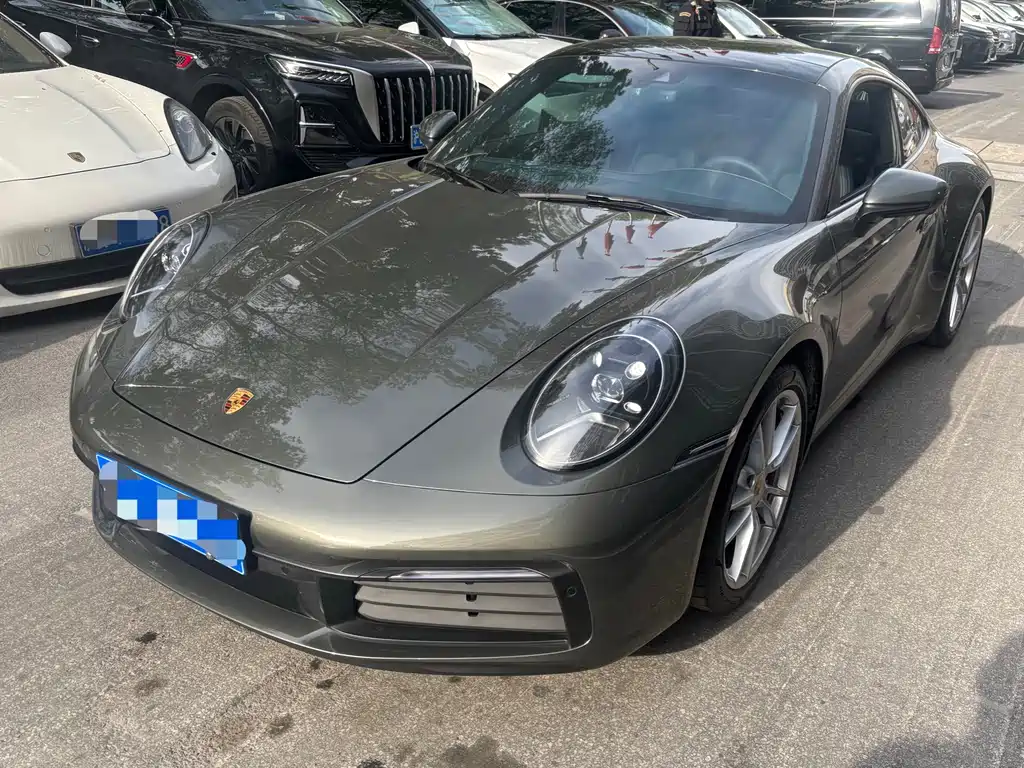 Porsche 911 2021